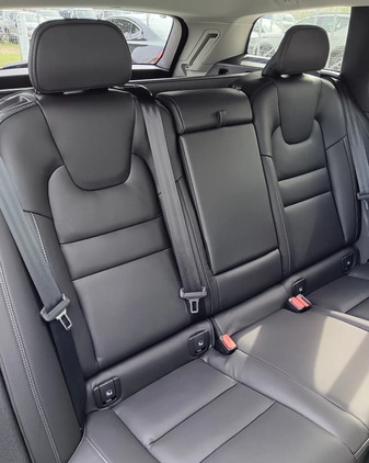 Volvo V60 cena 220999 przebieg: 10, rok produkcji 2024 z Nowy Targ małe 92